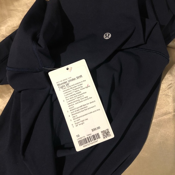 Lululemon - Picture 2 of 2